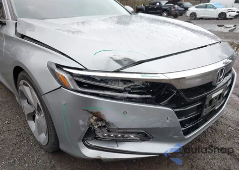 2018 Honda Accord Touring z USA, uszkodzony, nr VIN 1HGCV1F91JA149105